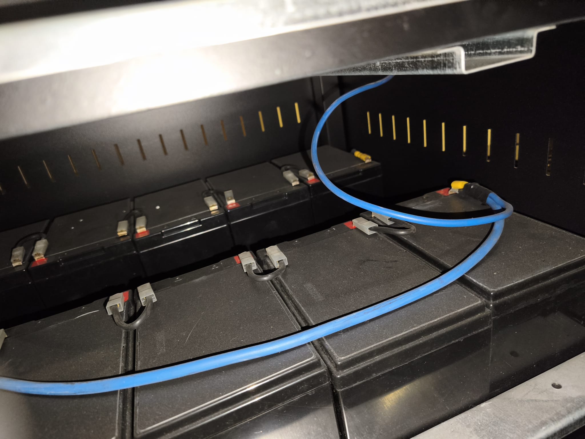 UPS bakımı — GDK Elektrik